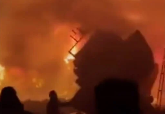 Massive Fire in Adabiya Destroys 10 Fishing Boats, Injures 3